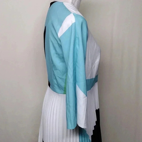 Closet London Stunning New Wrap Dress Size 10 - Geometric Flowy Design - Picture 8 of 15